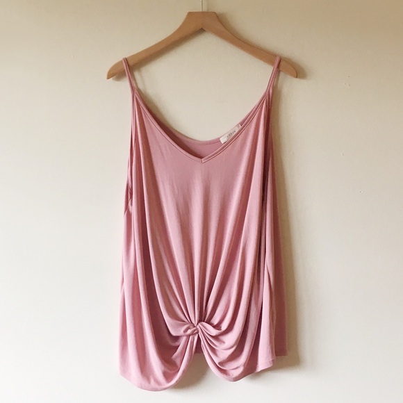 entro Tops - NEW Boutique pink twist front top